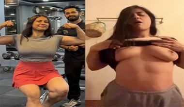 Fitness Model Naked Exposing For Best Friend Sex Video