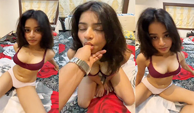 Desi Sexy Indian Girl Enjoying Hard Pussy Sex