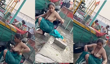 Outdoor Bathing Bhabhi Hidden Capture Nude Video